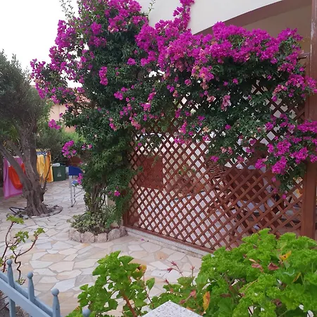 Hébergement de vacances Bilocale Sisti *